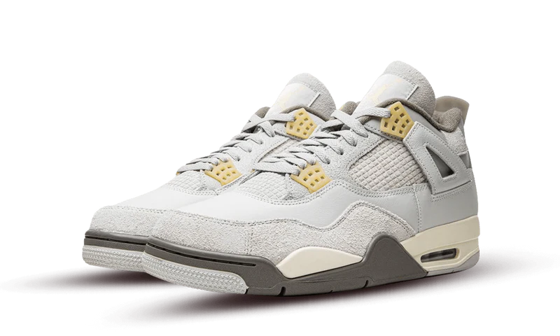 Jordan 4 Retro SE Craft Photon Dust