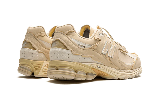 New Balance 2002r Protection Pack Sandstone