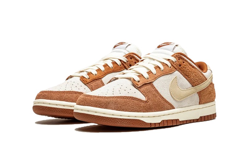 Nike Dunk Low Medium Curry