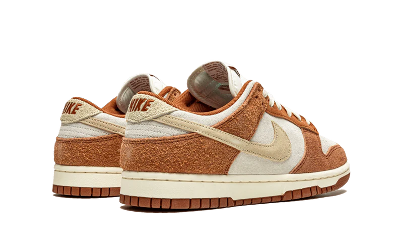 Nike Dunk Low Medium Curry